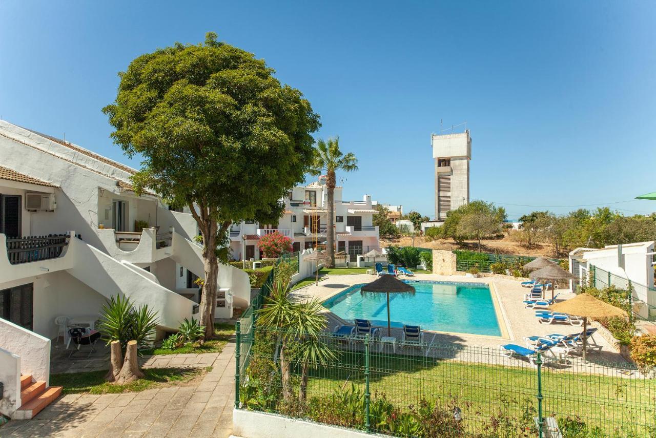 B12 - Pool And Sun Apartment Lagos Dış mekan fotoğraf